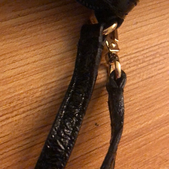 Michael Kors Wristlet Authentic - Picture 8 of 8